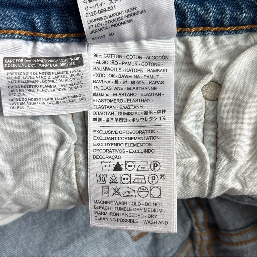 Levi's 501 High Rise Buttonfly Frayed Hem Blue Denim Jean Shorts Size 16W
